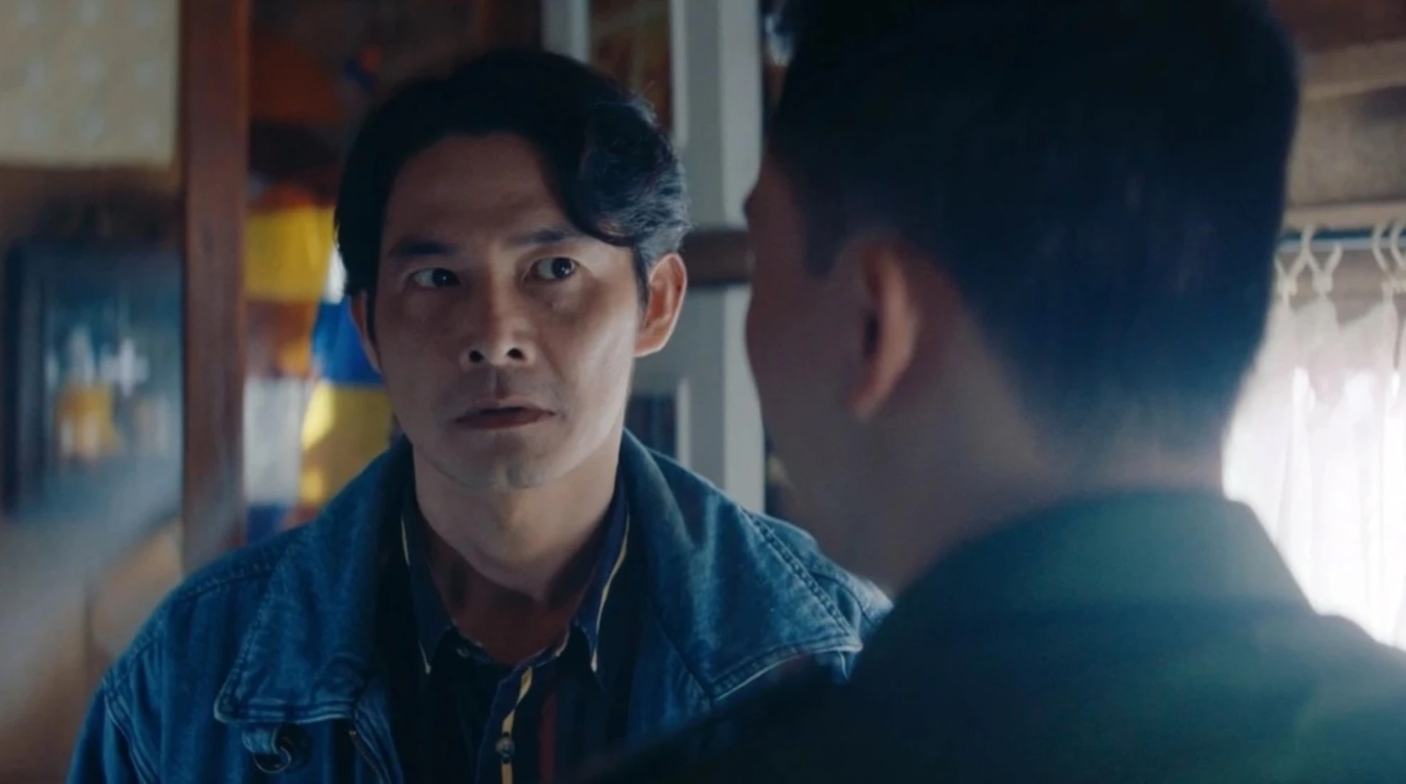 Nam tài tử độc thân ở tuổi U50, vào vai phản diện ấn tượng nhất "Thiên đường máu" - Ảnh 3.