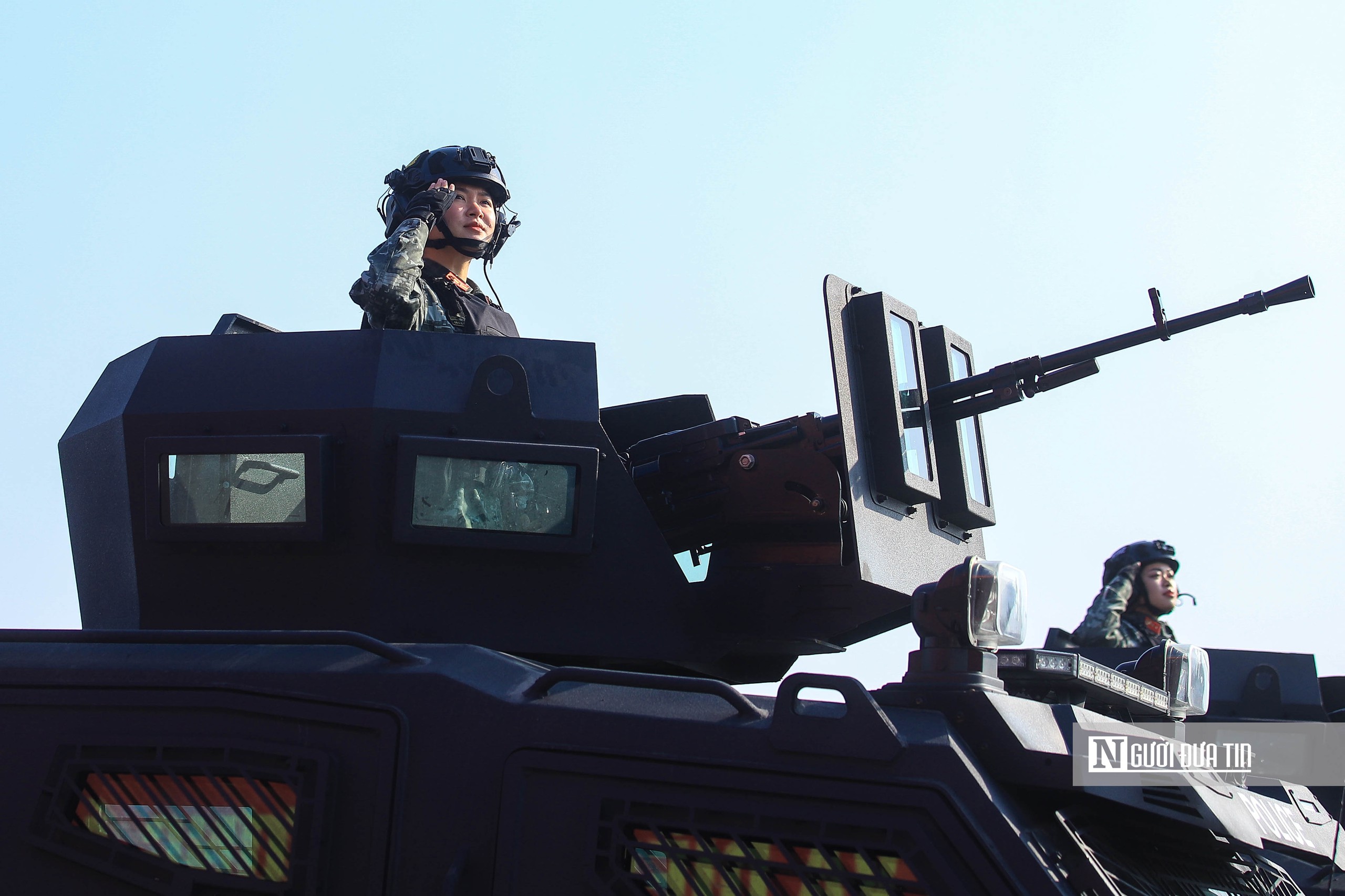 Ngắm dàn vệ sĩ "siêu ngầu" tham gia bảo vệ Đại hội Đảng XIV - Ảnh 9.