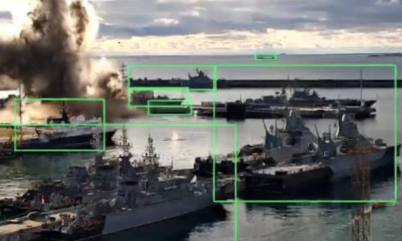 Ukraine nói Nga đang “e ngại” biển Azov- Ảnh 1.