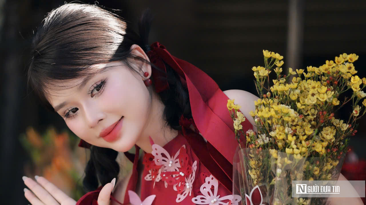 Di tích “thức giấc” trong mùa ảnh Tết của người trẻ - Ảnh 1.