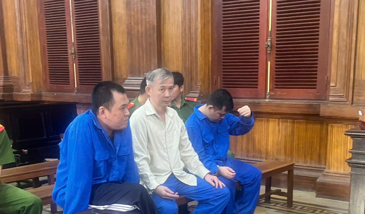 Mua bán ma túy số lượng lớn, 3 bị cáo lĩnh án tử hình - Ảnh 1.