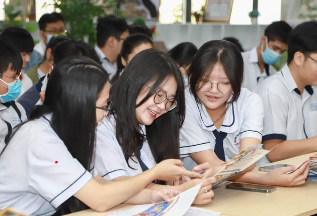 52 trường đại học dừng xét học bạ: Thí sinh cần chuẩn bị gì? - Ảnh 1.