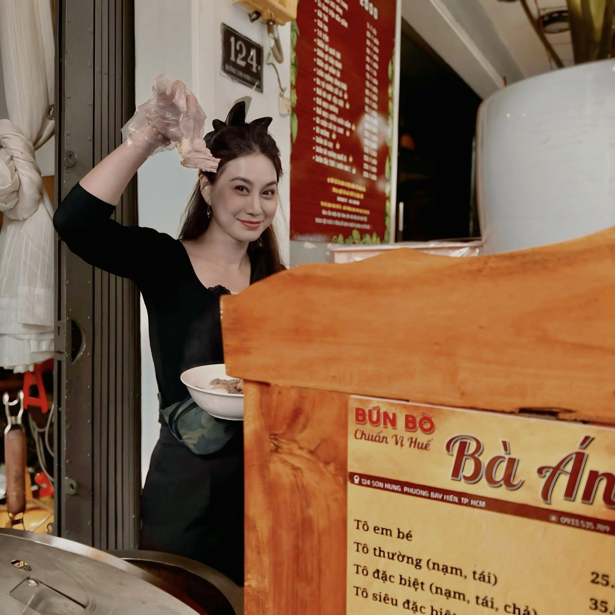 Phi Ngọc Ánh: "Nữ diễn viên hành động xuất sắc nhất" sau loạt biến cố trong cuộc sống - Ảnh 4.