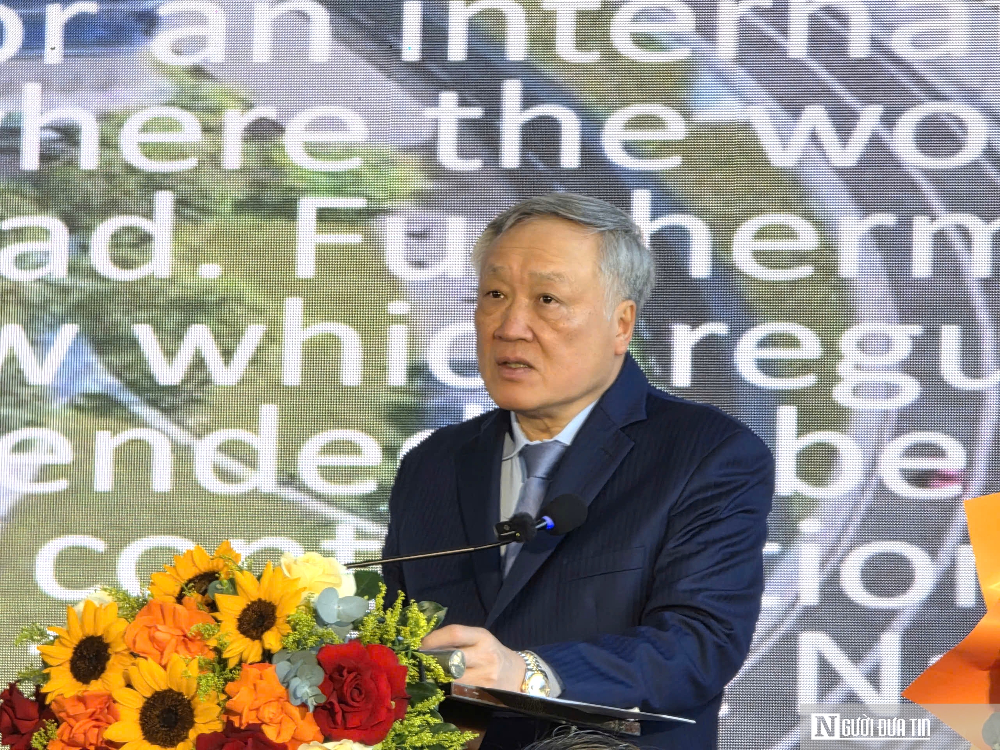 Phó Thủ tướng Nguyễn Hòa Bình: Trung tâm tài chính quốc tế là quyết sách chiến lược của Việt Nam- Ảnh 1. Phó Thủ tướng Nguyễn Hòa Bình: Trung tâm tài chính quốc tế là quyết sách chiến lược của Việt Nam- Ảnh 1.