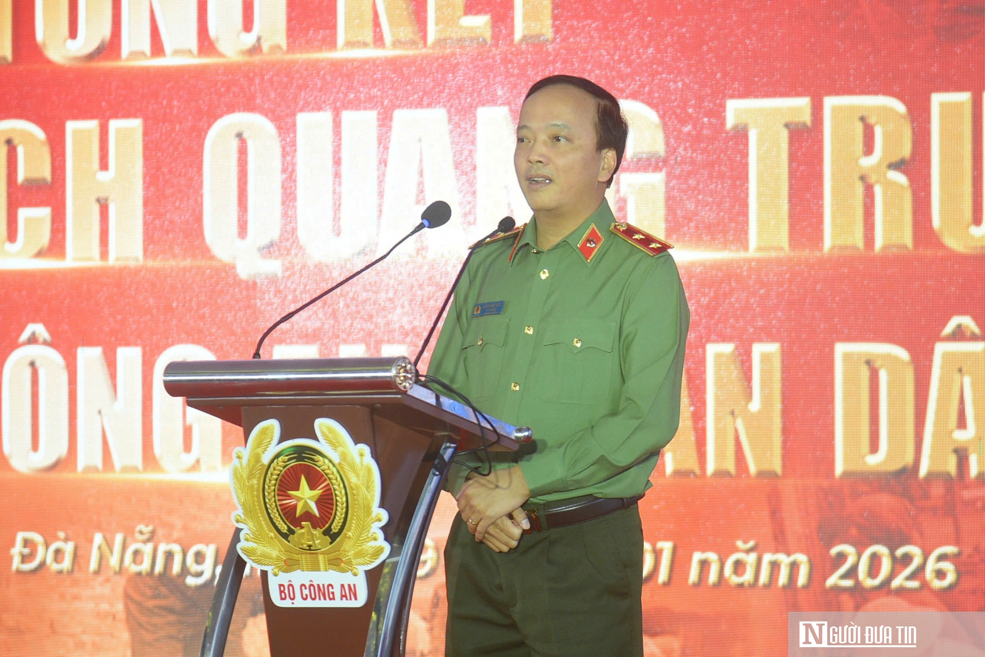 40 ngày đêm thần tốc, Công an hoàn thành 100% nhà ở cho dân vùng lũ- Ảnh 1.