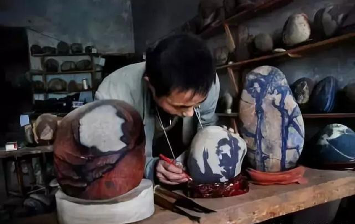 Lạ lùng ra suối nhặt thứ tưởng bỏ đi về bán, dân làng kiếm "chơi chơi" hơn 72 tỷ đồng/năm - Ảnh 7.