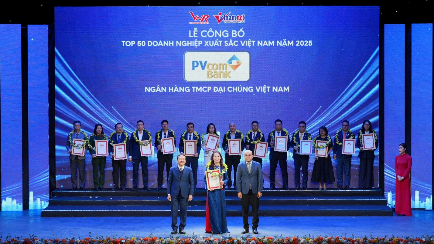 PVcomBank xếp vị trí 86 trong Top 500 Doanh nghiệp lớn nhất Việt Nam năm 2025 - Ảnh 2.