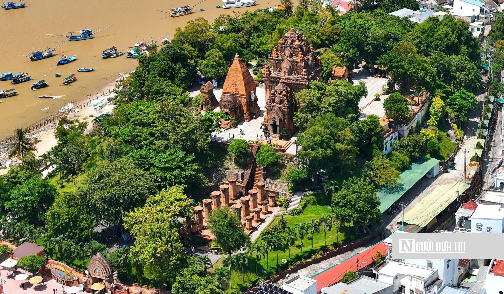 Cận cảnh Tháp Bà Ponagar nghìn năm tuổi, di tích quốc gia đặc biệt giữa lòng Nha Trang- Ảnh 7.