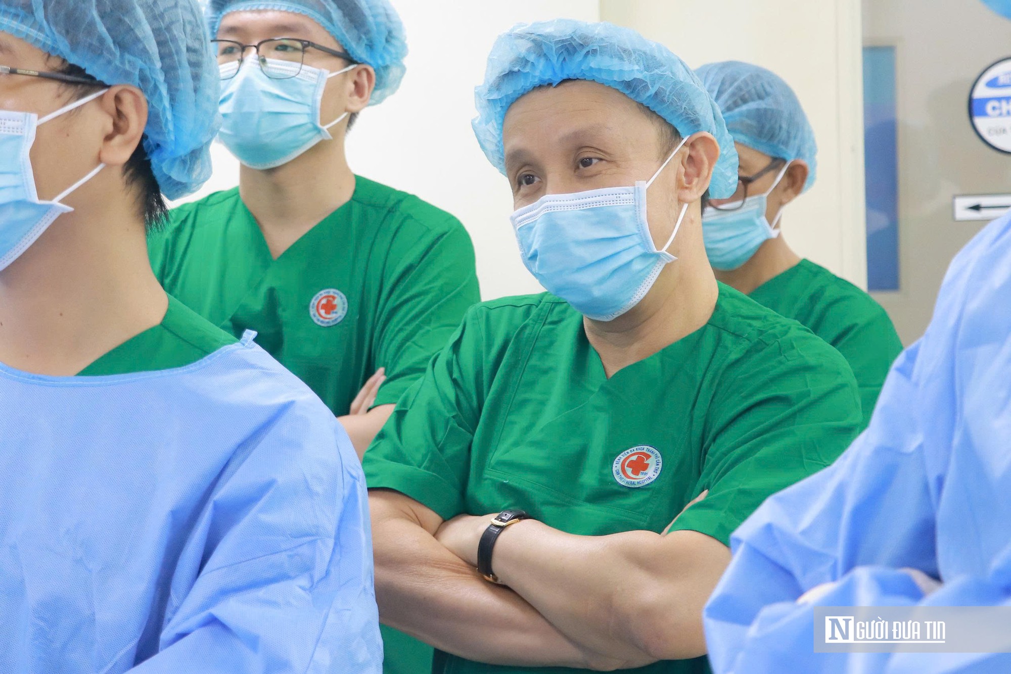 B&aacute;c sĩ Huế hỗ trợ 2 ca gh&eacute;p thận ở Cần Thơ th&agrave;nh c&ocirc;ng trong 1 ng&agrave;y- Ảnh 2.