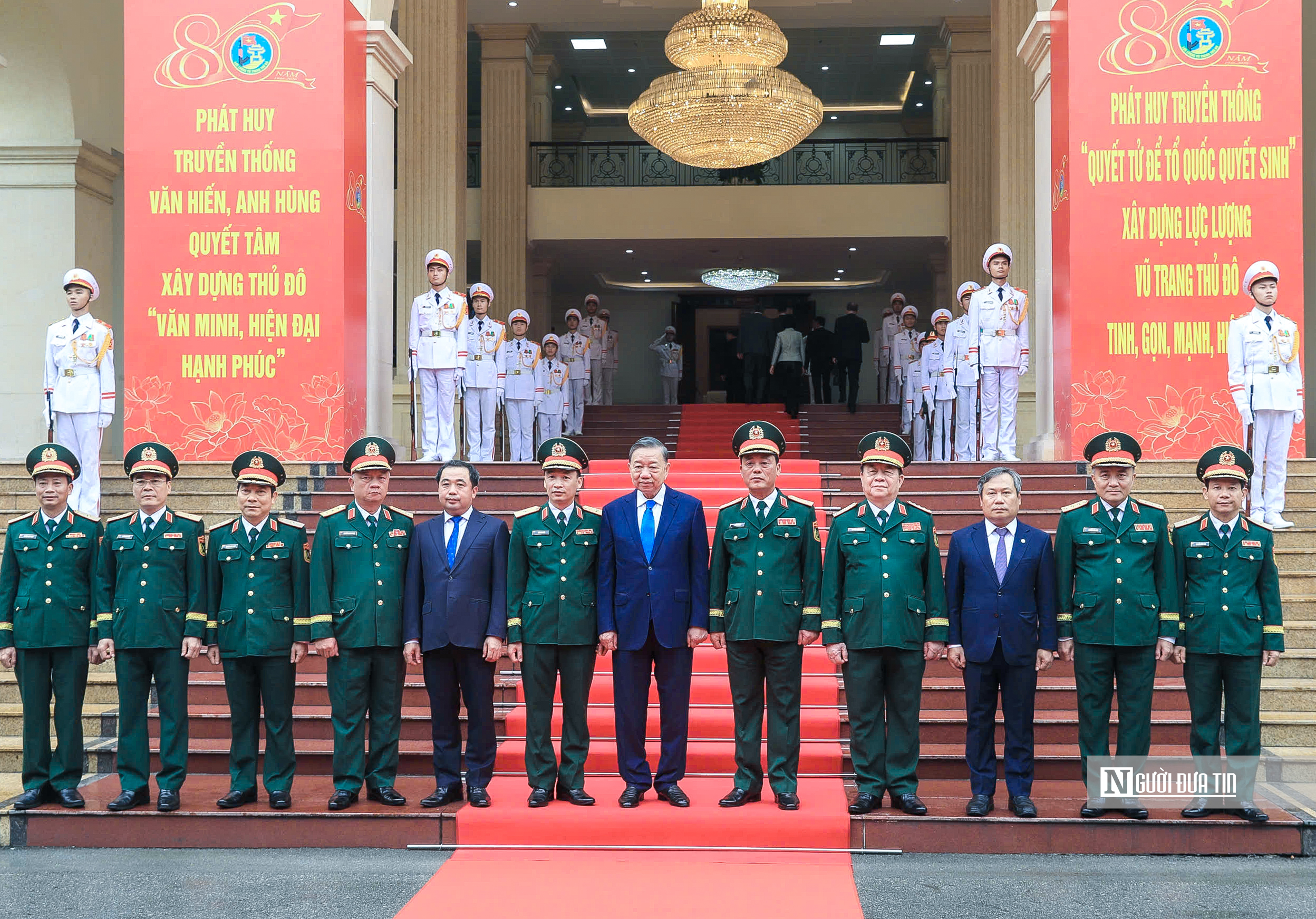 Tổng B&iacute; thư, Chủ tịch nước T&ocirc; L&acirc;m dự lễ kỷ niệm 80 năm Ng&agrave;y truyền thống Lực lượng vũ trang Thủ đ&ocirc;- Ảnh 2.