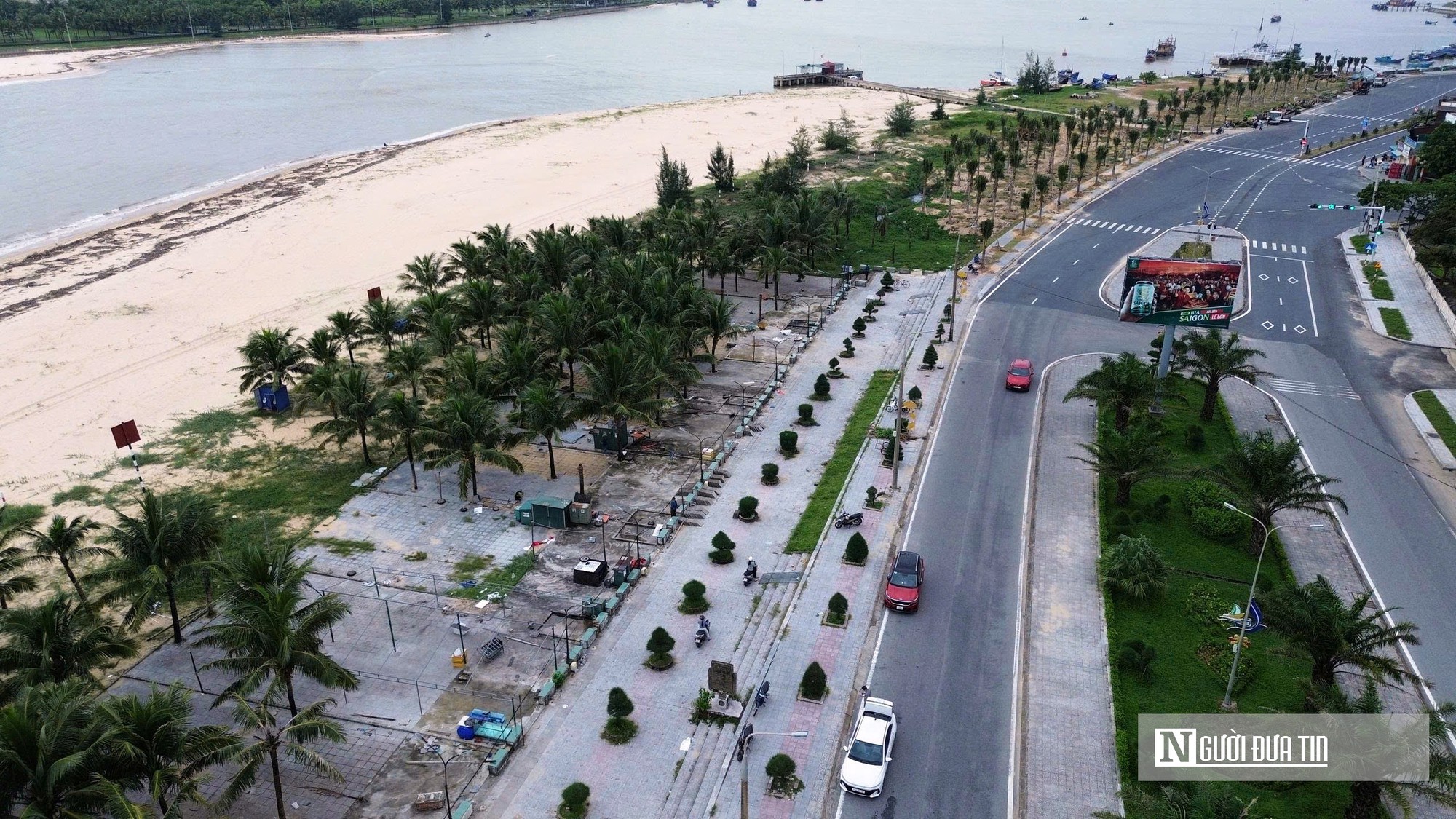 Toàn cảnh tháo dỡ 80 hàng quán “trả lại” không gian cho bãi biển Nhật Lệ- Ảnh 10.