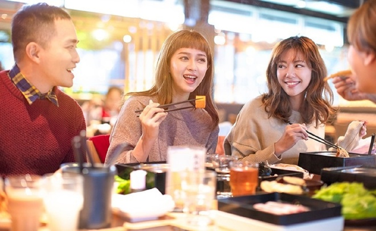 Chàng trai 25 tuổi mắc ung thư đại trực tràng vì thói quen ăn theo cách