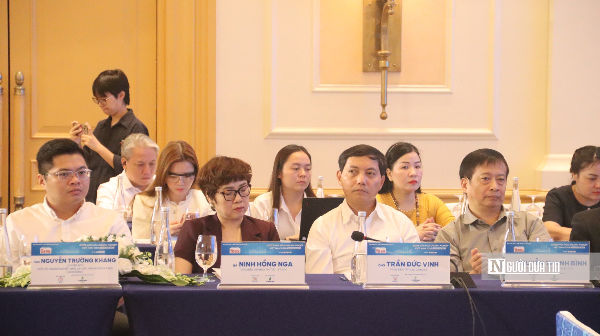 Muốn ph&aacute;t triển bền vững, doanh nghiệp kh&ocirc;ng thể chỉ chạy theo lợi nhuận - Ảnh 3.