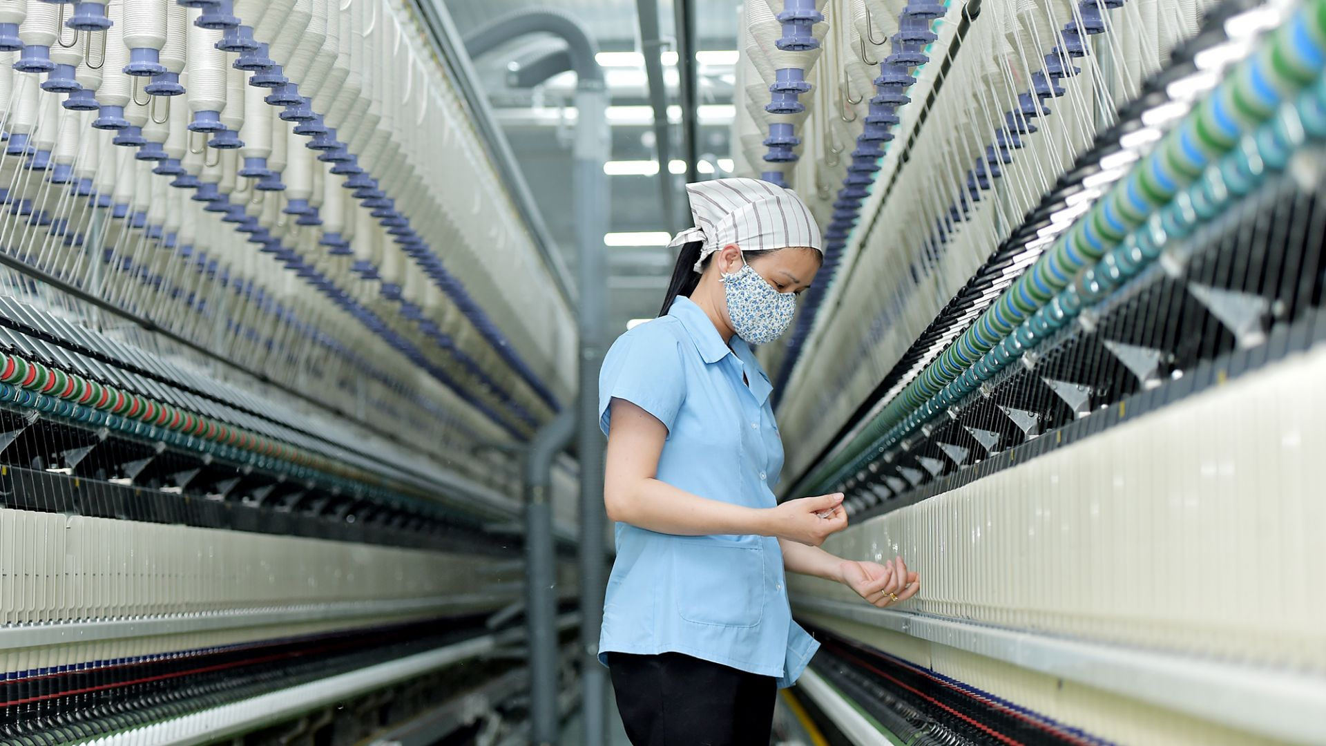 Gia hạn 5 năm chống bán phá giá sợi polyester nhập khẩu từ 4 nước - Ảnh 1.