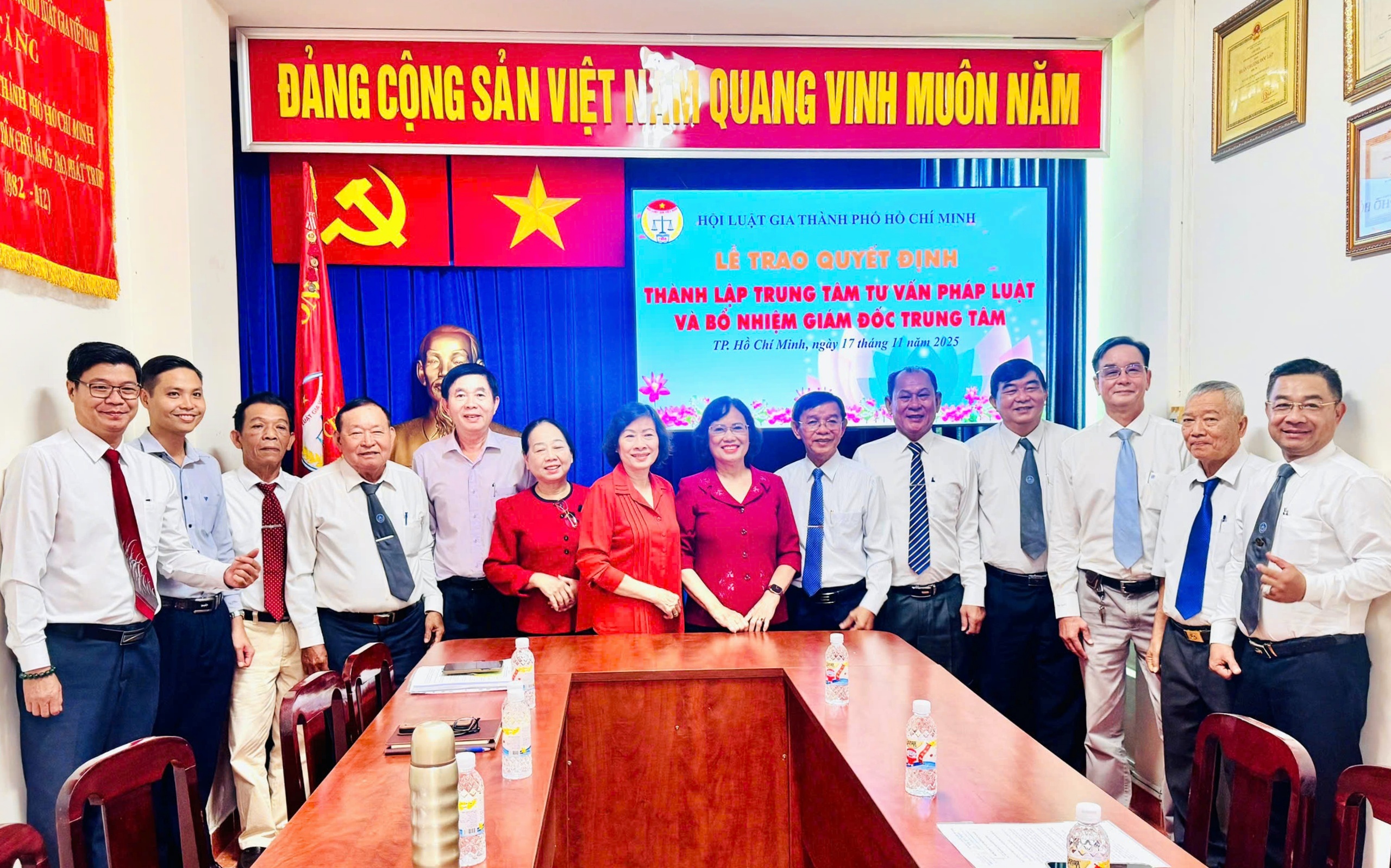 Hội Luật gia Tp.Hồ Ch&iacute; Minh: Đổi mới hoạt động, hướng mạnh về cơ sở trong nhiệm kỳ mới - Ảnh 4.
