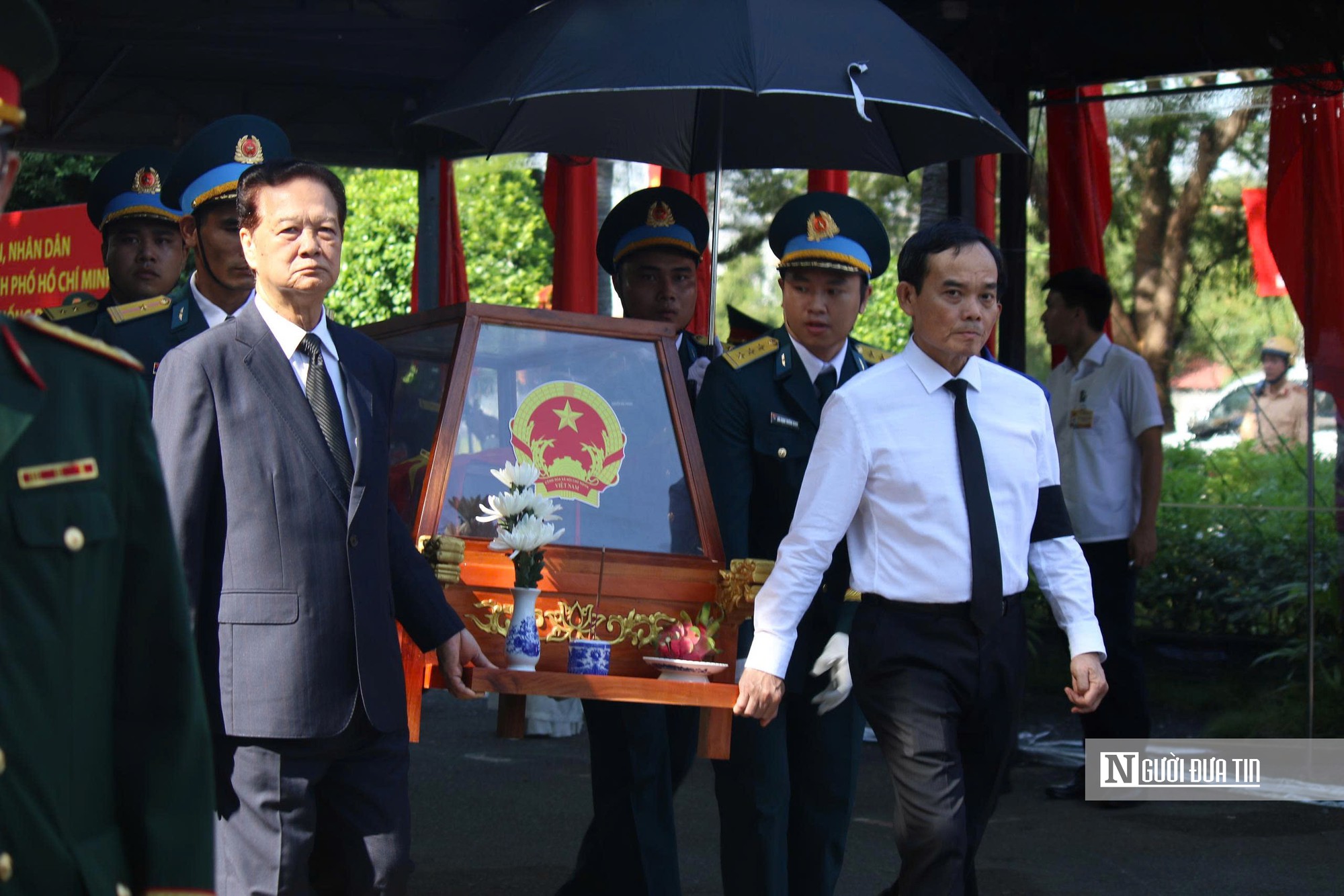 Thủ tướng L&ecirc; Minh Hưng dự lễ truy điệu, an t&aacute;ng 731 h&agrave;i cốt liệt sĩ tại Tp.HCM - Ảnh 15.