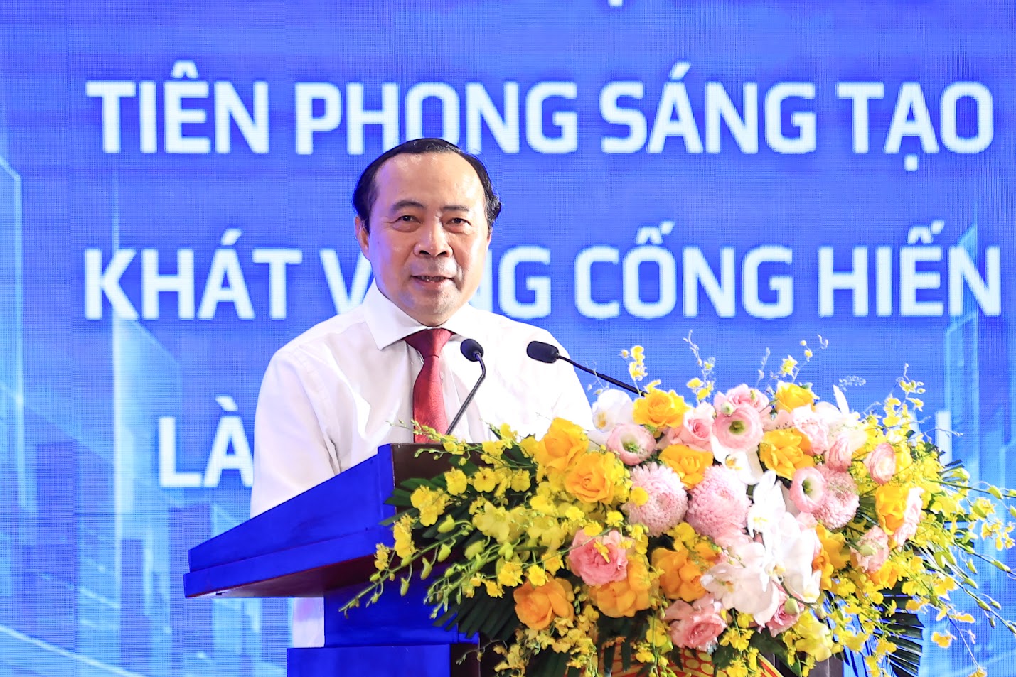 Bộ trưởng Vũ Hải Quân nói về quy tắc 10.000 giờ để người trẻ làm việc lớn- Ảnh 2.