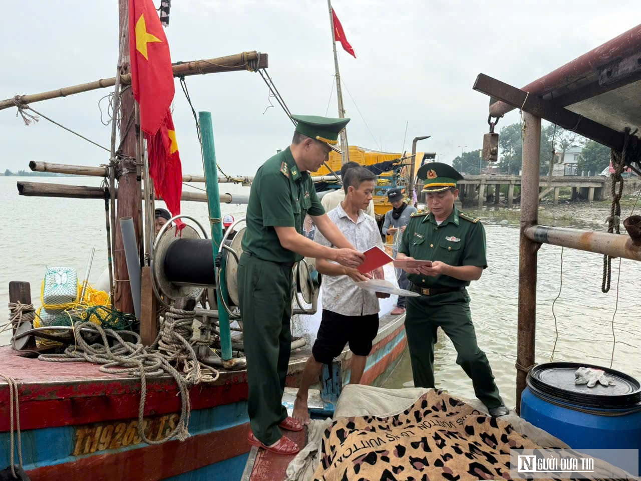 Thanh Hóa tăng cường tuyên truyền, kiểm soát tàu cá chống khai thác IUU- Ảnh 1.