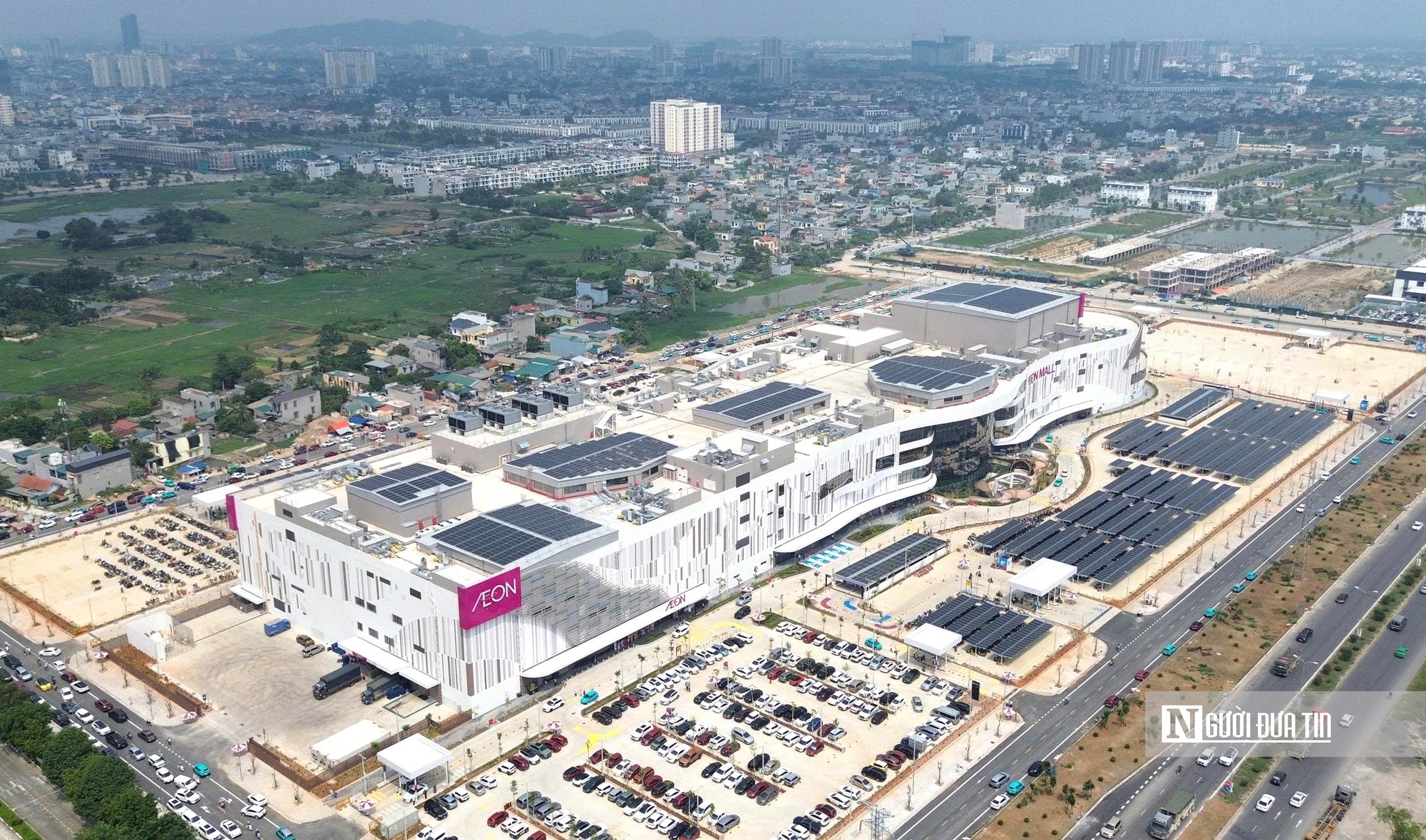 AEON MALL Thanh Hóa – Trung tâm thương mại lớn nhất miền Trung đón hàng nghìn khách ngày mở cửa- Ảnh 1.