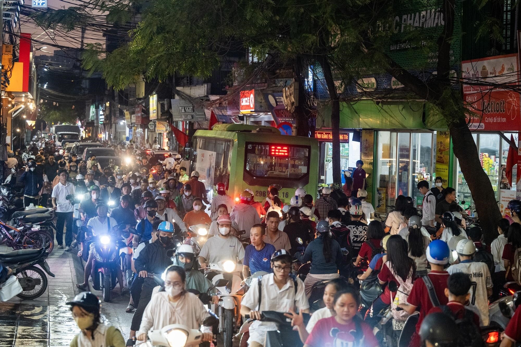 KTS Trần Ngọc Chính: Vĩnh Hưng cần một cuộc tái cấu trúc toàn diện, nhưng cần tính toán giảm xáo trộn cuộc sống người dân - Ảnh 3.