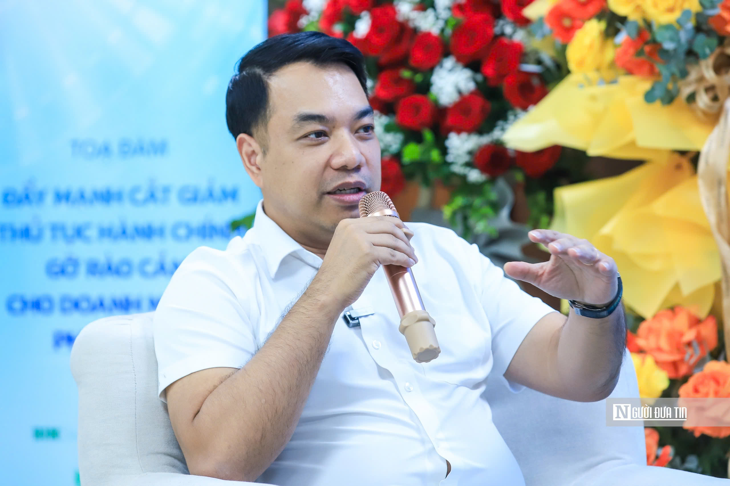 TS. Mạc Quốc Anh chỉ ra loạt chi phí vô hình về thủ tục hành chính gây áp lực cho doanh nghiệp - Ảnh 2.