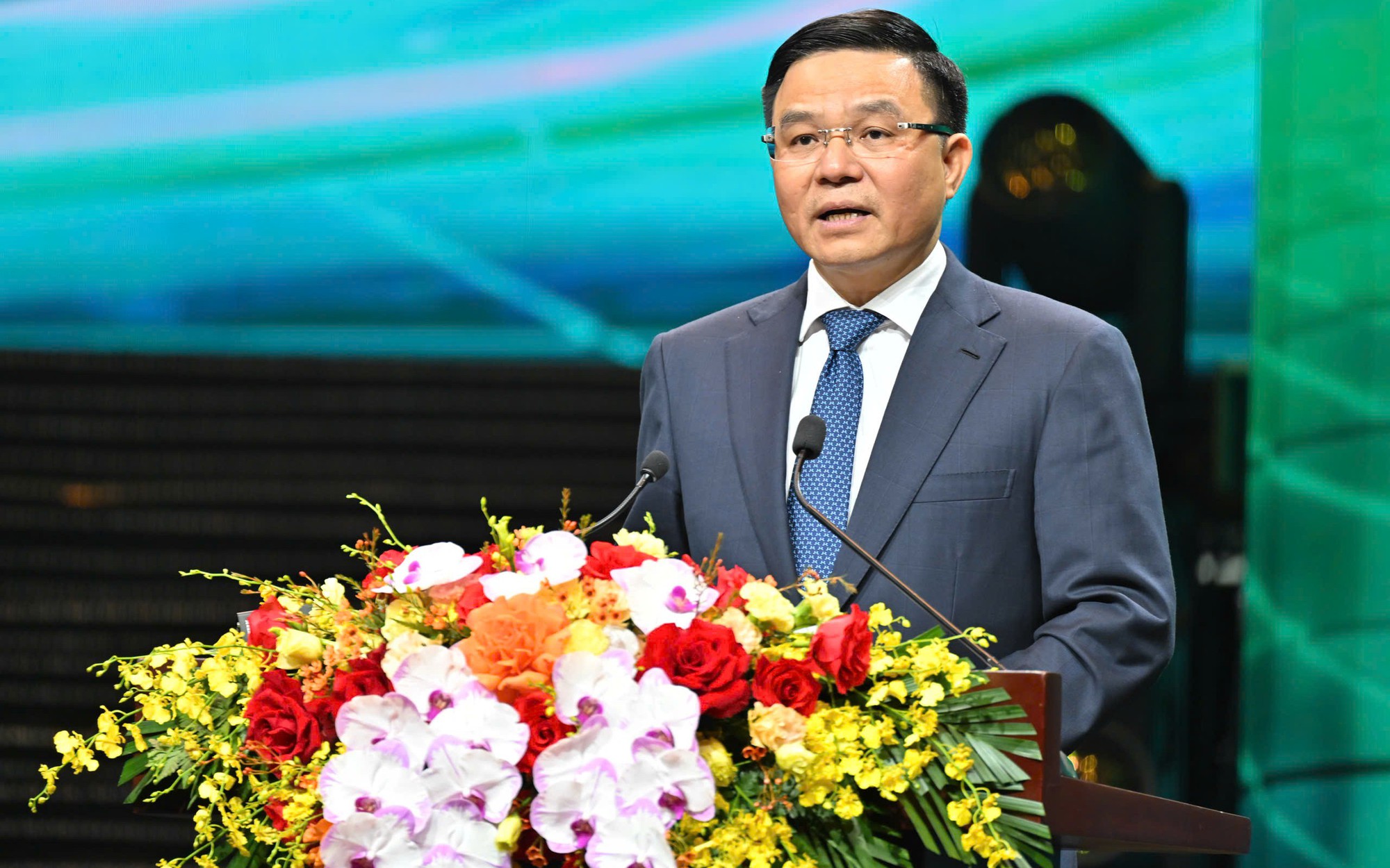Thứ trưởng Bộ Công Thương nêu 7 nhiệm vụ trọng tâm cho khu vực phía Nam - Ảnh 5.