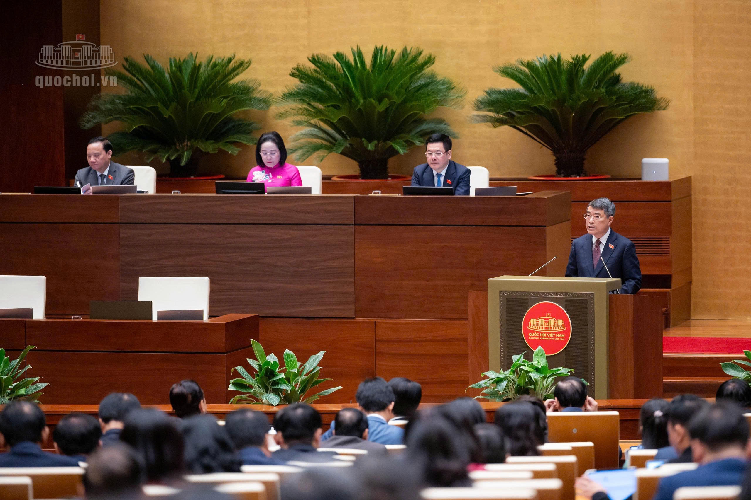 Thủ tướng: Năm 2027 đẩy mạnh cơ cấu lại, đổi mới mô hình phát triển kinh tế - Ảnh 3.