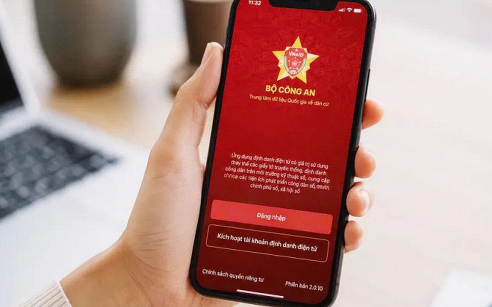 Gi&aacute; v&agrave;ng h&ocirc;m nay (20/10): Tuột dốc kh&ocirc;ng phanh - Ảnh 1.
