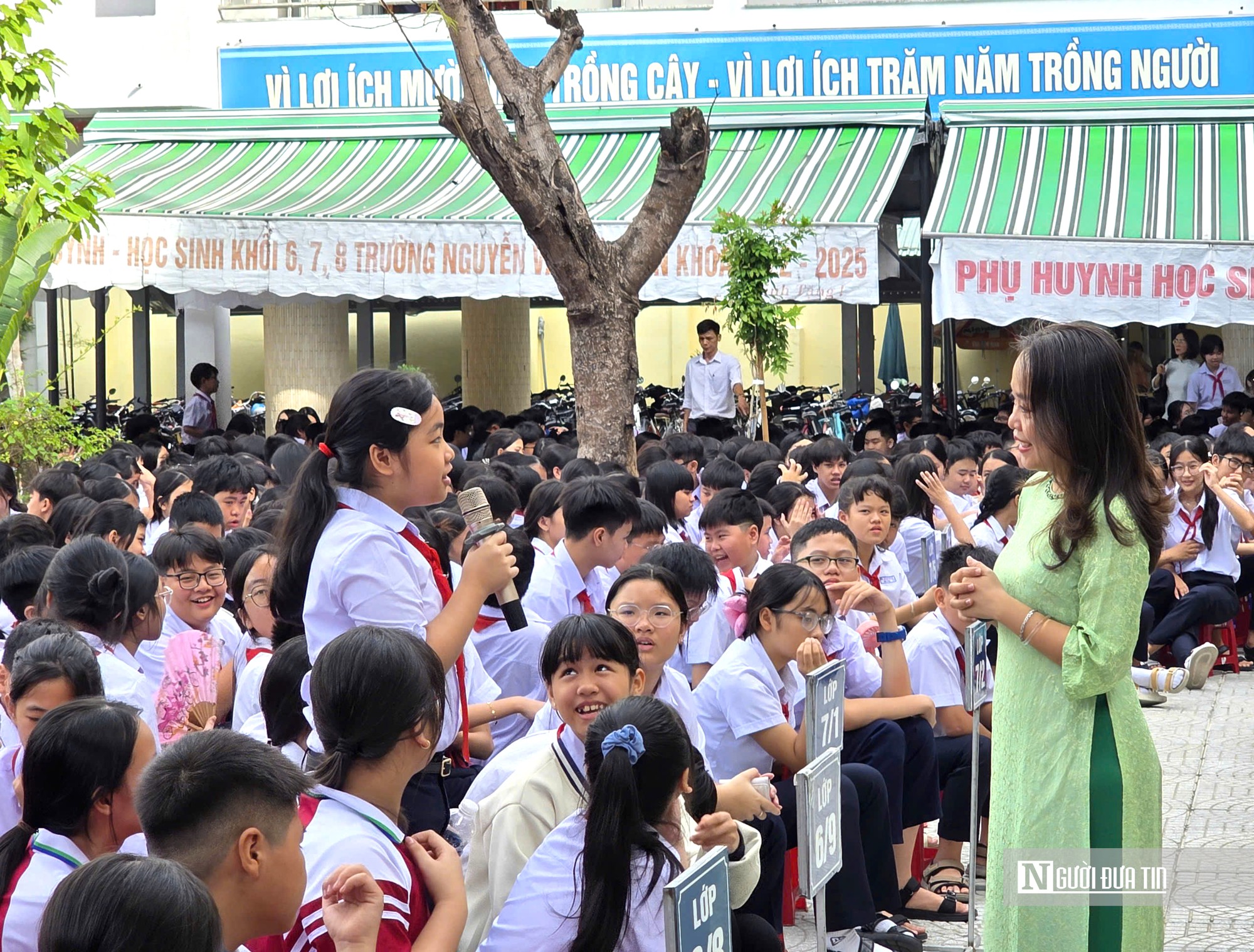 Theo chân Hội Luật Gia Đà Nẵng xuống tận trường, tuyên truyền, giải đáp những bất ngờ của học sinh về pháp lý- Ảnh 3.