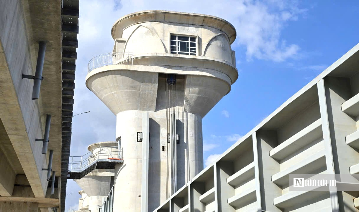 Cận cảnh đập nước di động 800 tỷ "ngăn mặn, giữ ngọt" giữa s&ocirc;ng L&egrave;n- Ảnh 8.