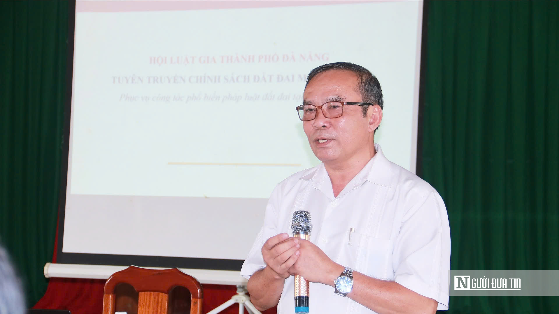 Hơn 800 lượt tư vấn pháp luật giúp người dân Đà Nẵng tháo gỡ vướng mắc- Ảnh 2.