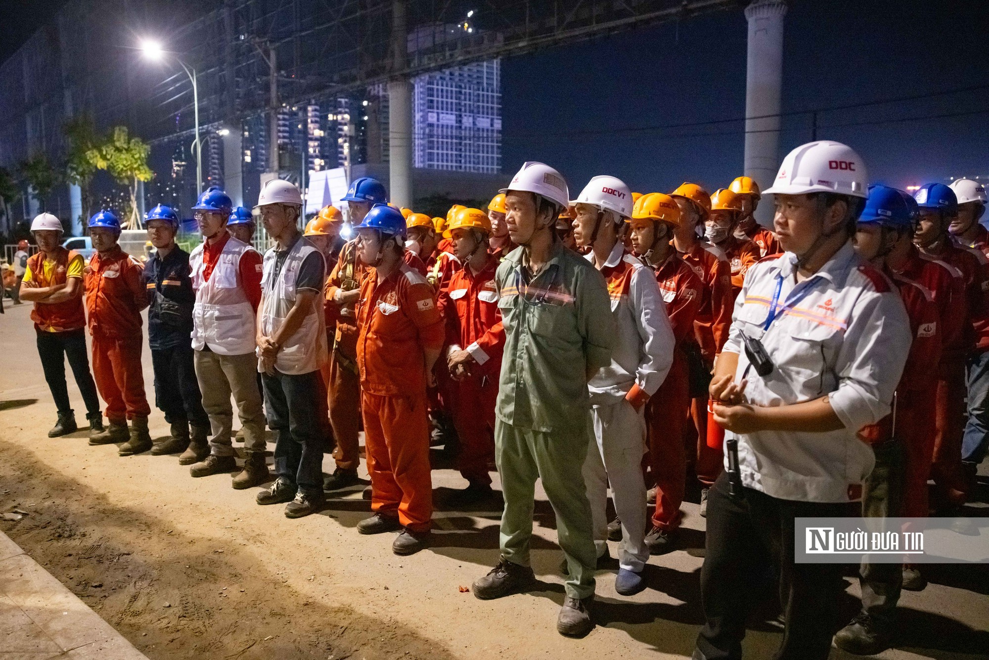 Cầu đi bộ qua sông Sài Gòn: Những bàn tay dựng nhịp cầu mới- Ảnh 5.