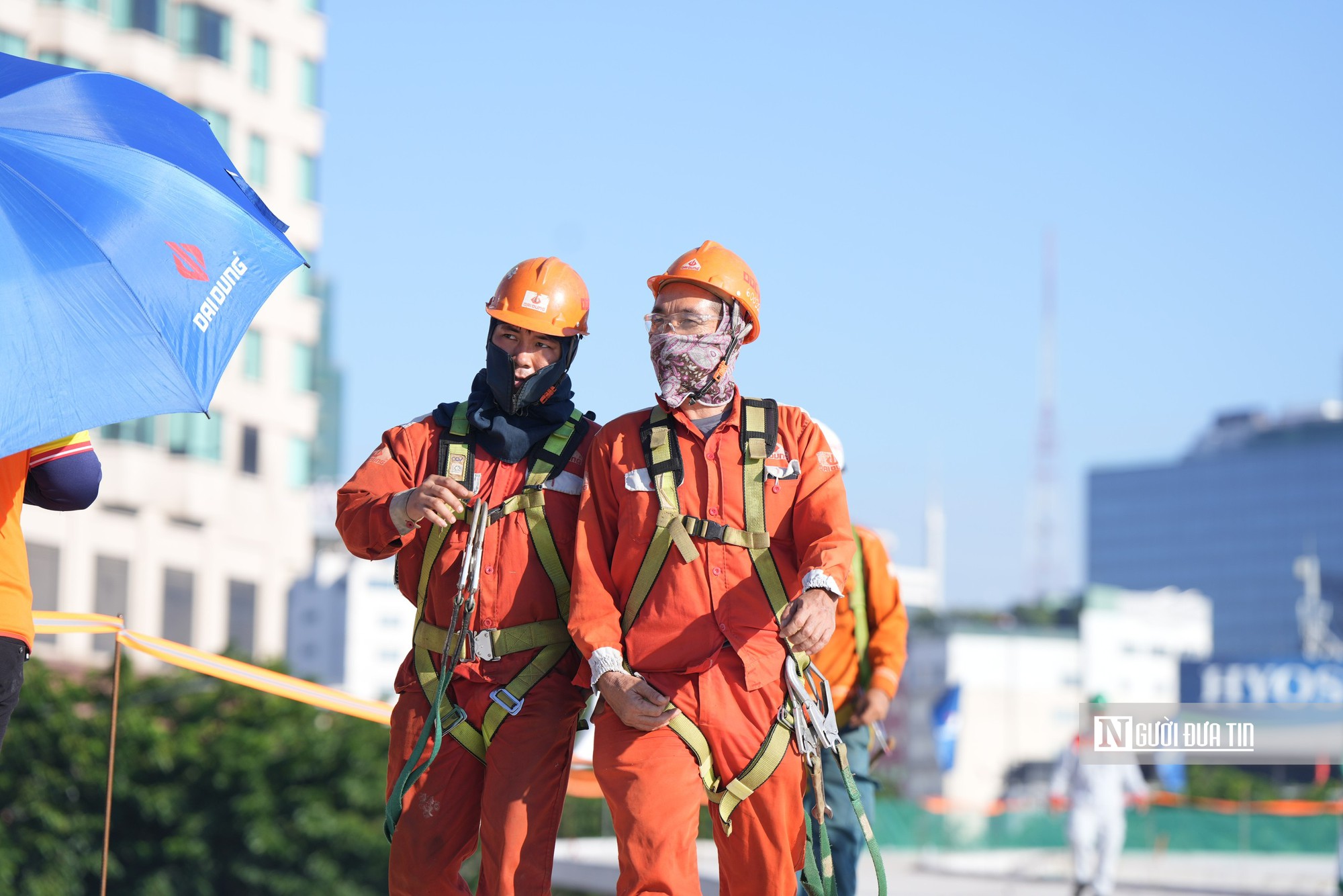 Cầu đi bộ qua sông Sài Gòn: Những bàn tay dựng nhịp cầu mới- Ảnh 15.