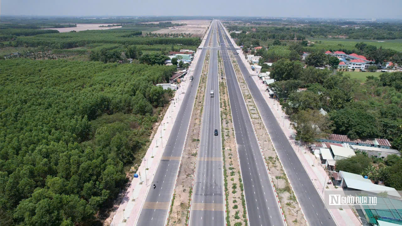 Đồng Nai chuyển mình mạnh mẽ, định hình diện mạo siêu đô thị tương lai - Ảnh 7.