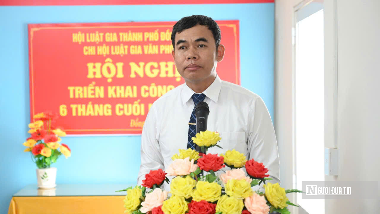 Luật gia Chu Văn Hiển với s&aacute;ng kiến đưa ph&aacute;p luật đến gần học sinh - Ảnh 1.