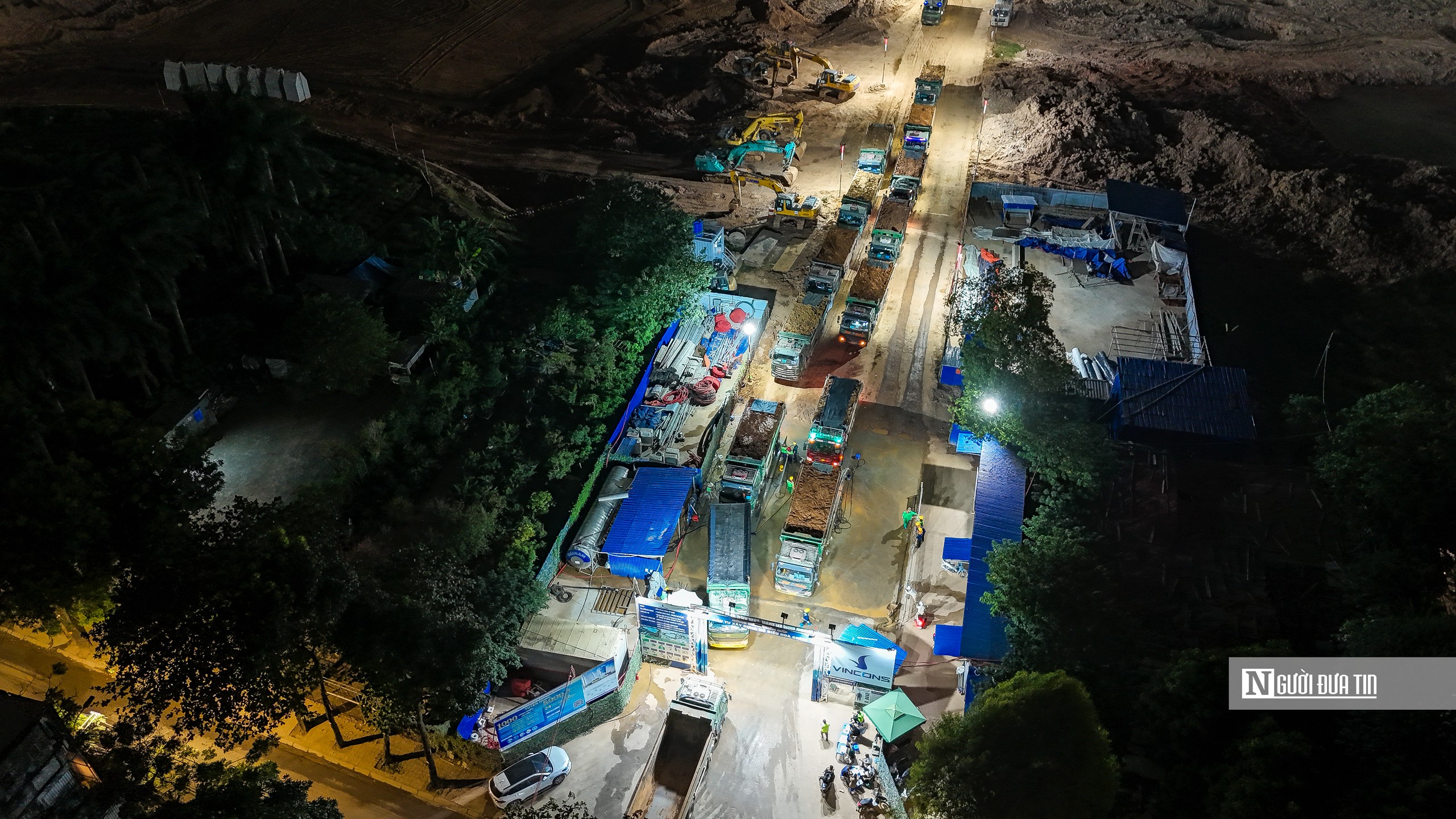 Hà Nội tăng cường giám sát, xử lý hoạt động vận chuyển đất thi công hồ điều hòa- Ảnh 19.