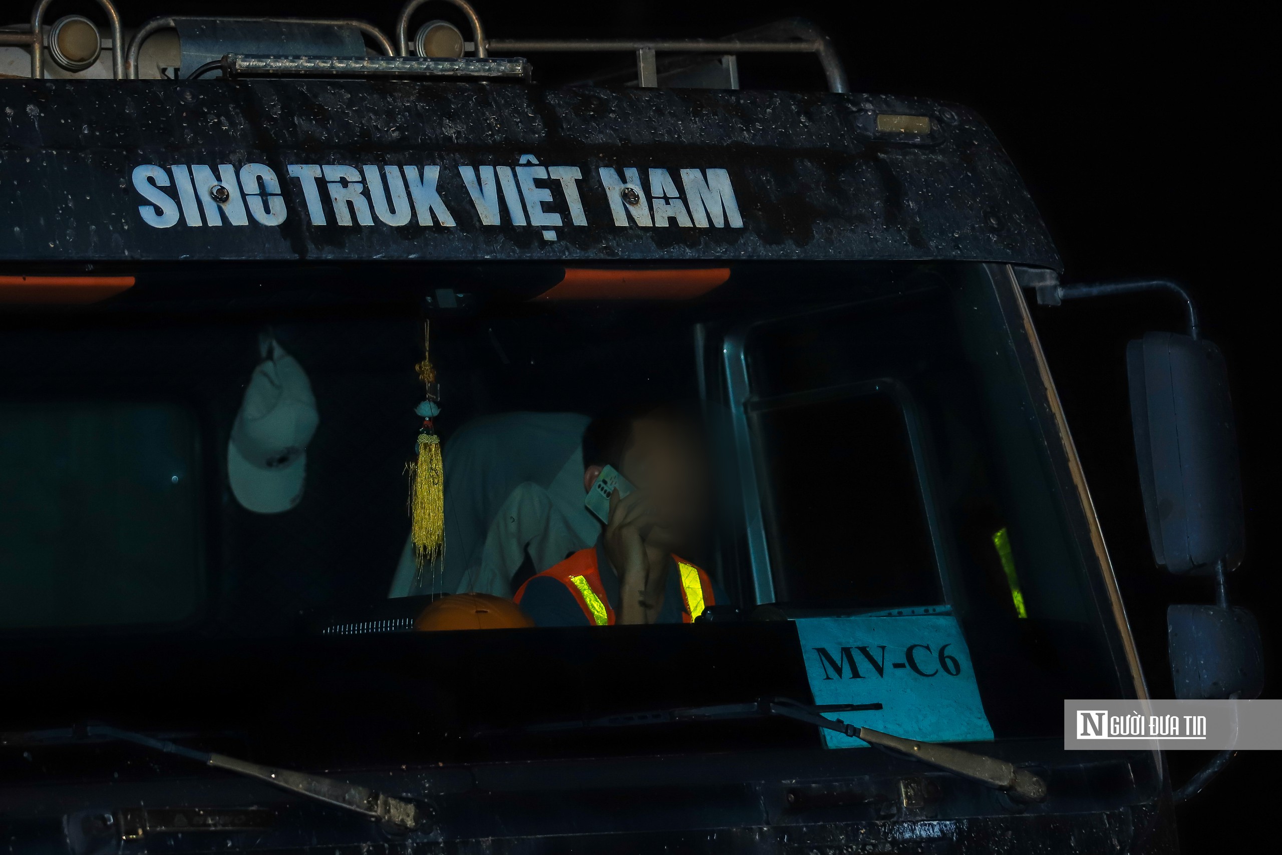 Hà Nội tăng cường giám sát, xử lý hoạt động vận chuyển đất thi công hồ điều hòa- Ảnh 14.