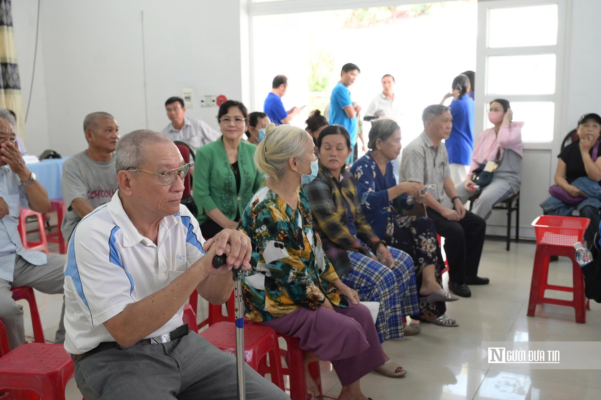 Phó Chủ tịch tỉnh Lâm Đồng yêu cầu “đi từng ngõ, gõ từng nhà” vận động người dân khám sức khỏe- Ảnh 2.