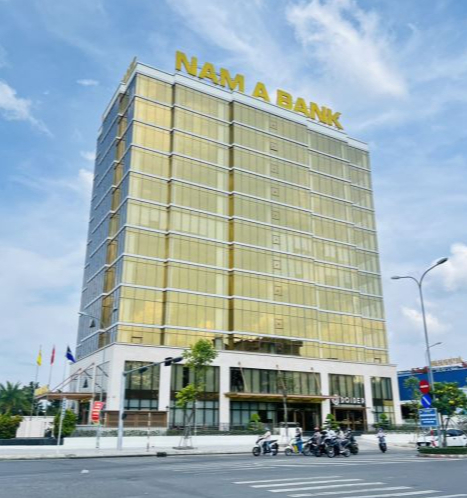 Nam A Bank dự kiến chào bán 100 triệu cổ phiếu riêng lẻ, huy động 1.320 tỷ đồng - Ảnh 1.