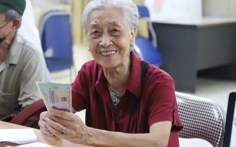 Gian dối để được hưởng trợ cấp x&atilde; hội hằng th&aacute;ng, c&oacute; thể bị phạt đến 5 triệu đồng- Ảnh 2.