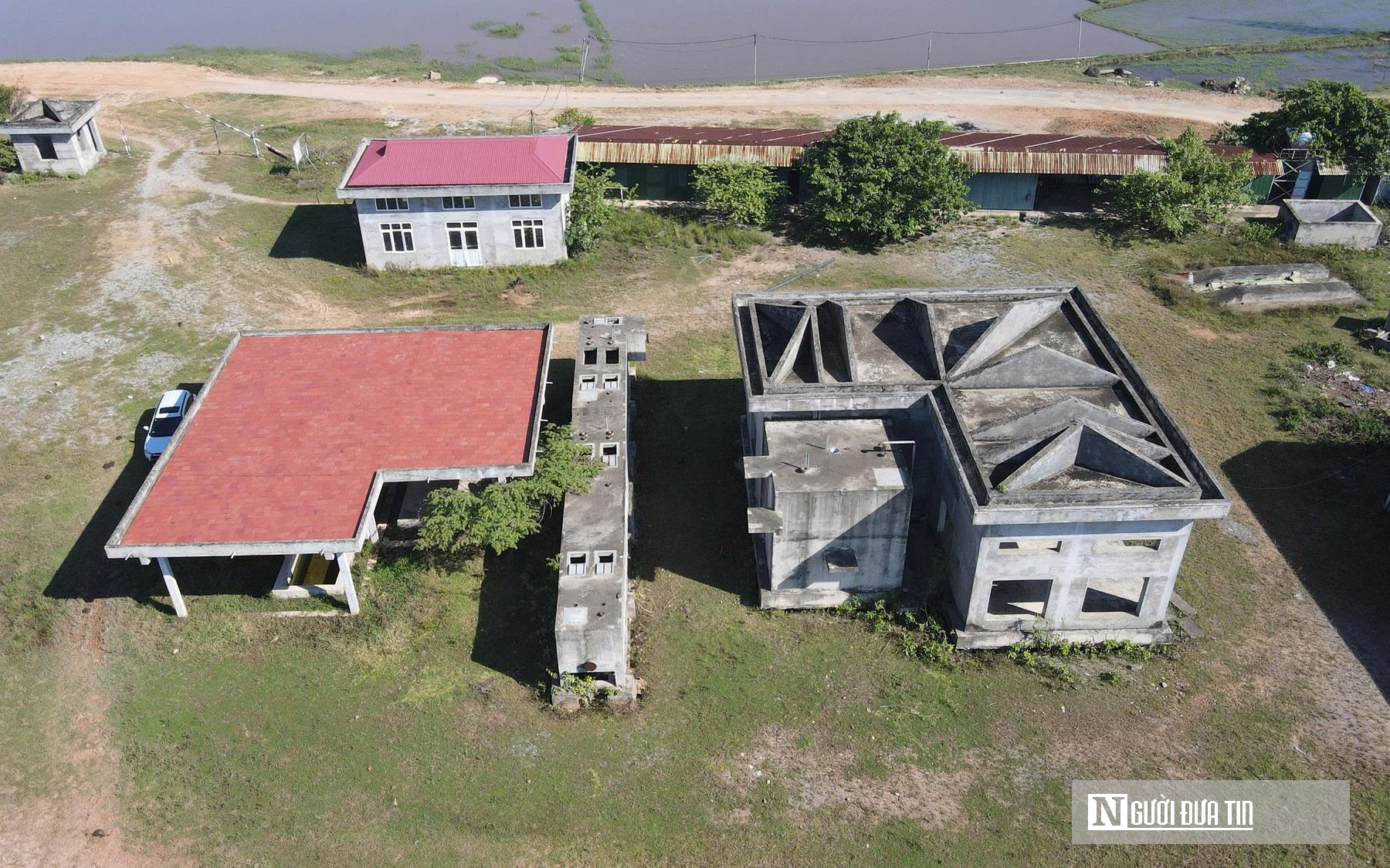 Lỗi vi phạm khó tin của tài xế xe đầu kéo: Bị phạt lên đến 20 triệu đồng, tước GPLX 3 tháng - Ảnh 2.