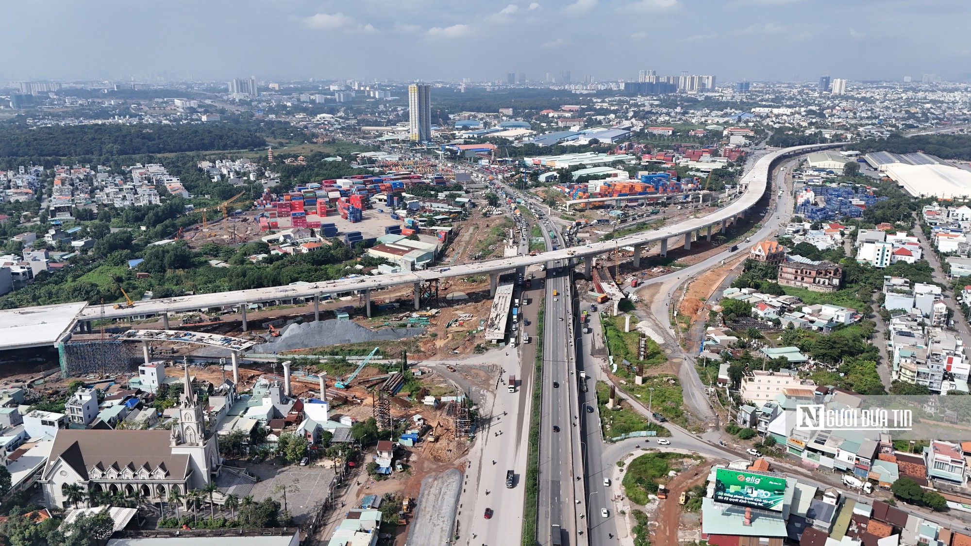 Nút giao Tân Vạn lớn nhất Vành đai 3 Tp.HCM thi công "3 ca, 4 kíp" để nhanh về đích- Ảnh 1.
