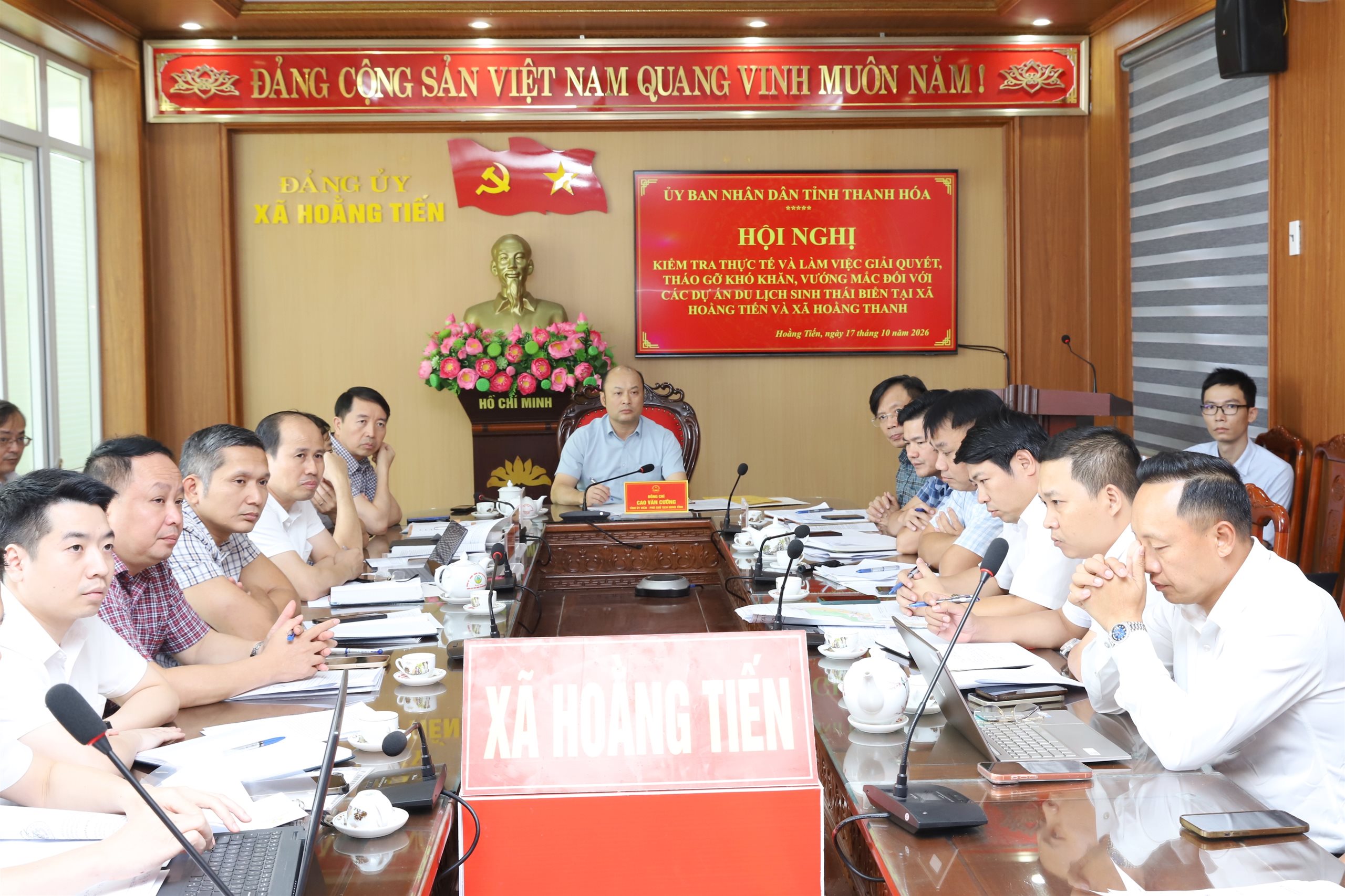 Gỡ vướng mặt bằng cho hàng loạt dự án du lịch tại biển Hải Tiến- Ảnh 3.
