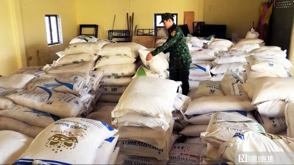 Biên phòng Quảng Trị ngăn chặn buôn lậu từ cửa ngõ biên giới- Ảnh 1.