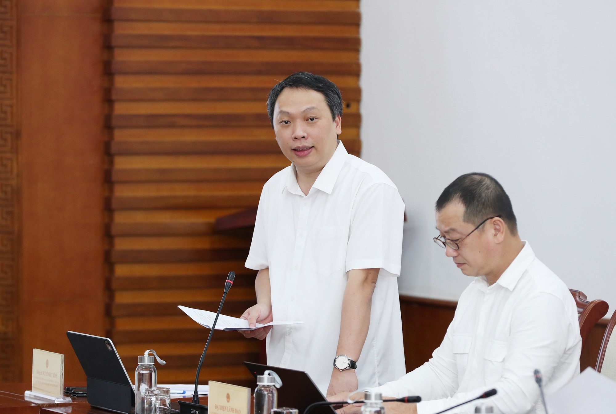 Th&aacute;o gỡ điểm nghẽn, khơi th&ocirc;ng nguồn lực v&agrave; tạo động lực mới cho ng&agrave;nh du lịch ph&aacute;t triển- Ảnh 3.