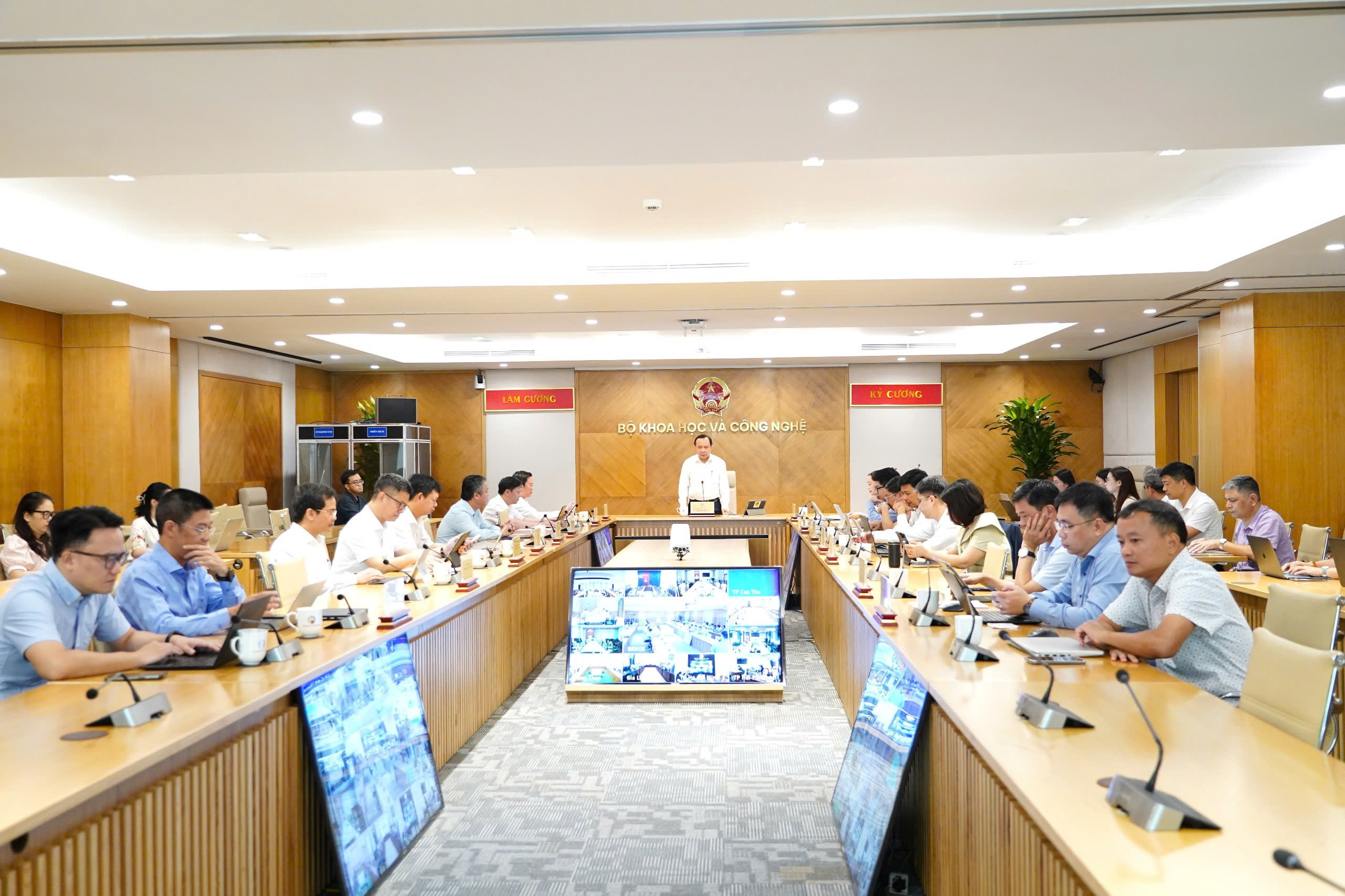 Giải ngân kinh phí KHCN, đổi mới sáng tạo và chuyển đổi số đạt 41,18%- Ảnh 2.