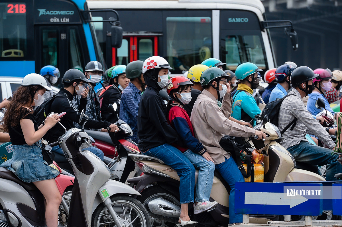 Dự báo thời tiết 29/10/2026: Thời điểm miền Bắc có mưa rào, trời chuyển lạnh- Ảnh 1.