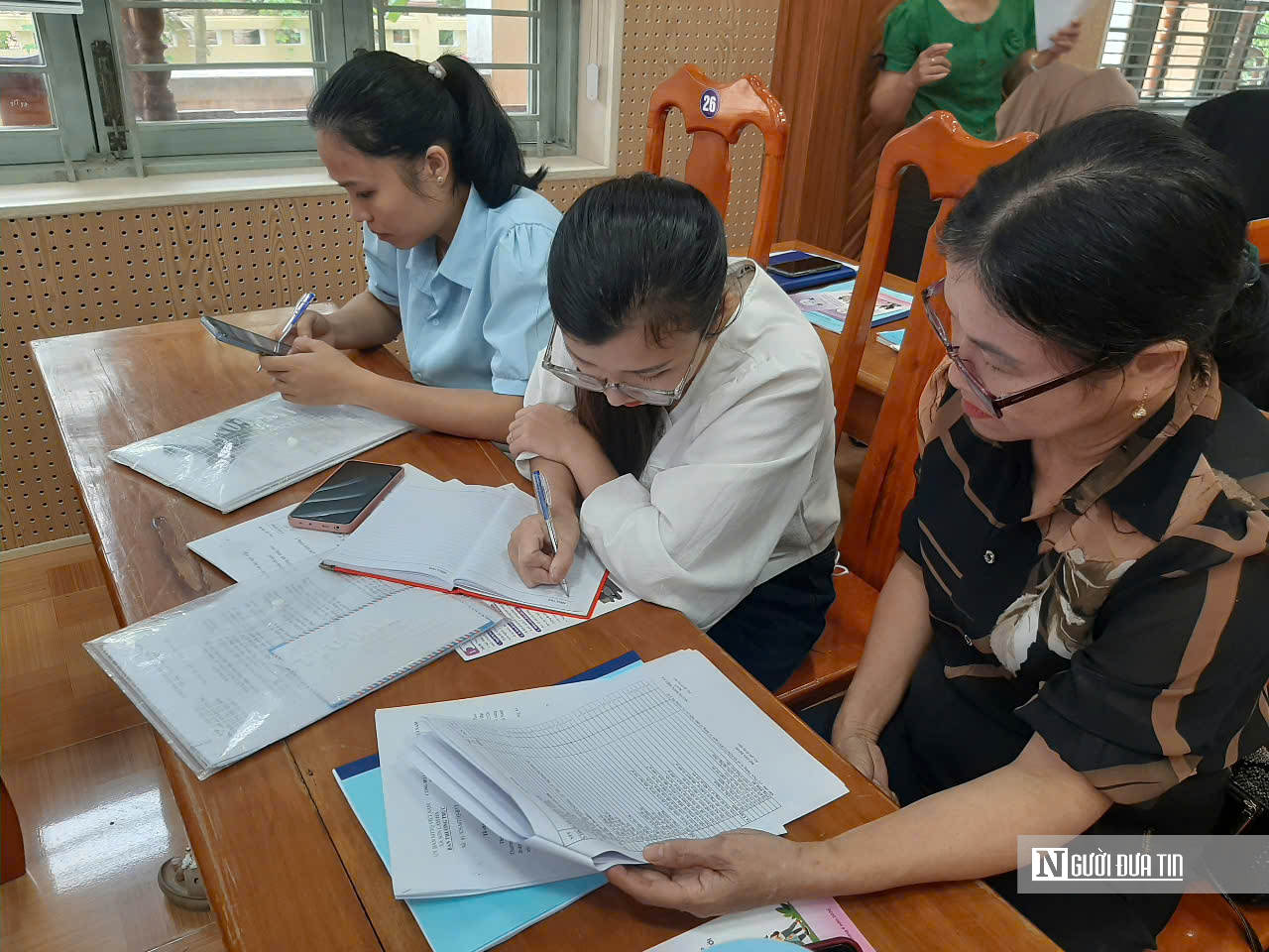 Đà Nẵng: Cả làng cùng đỡ một đứa trẻ lỡ bước đứng dậy- Ảnh 4.