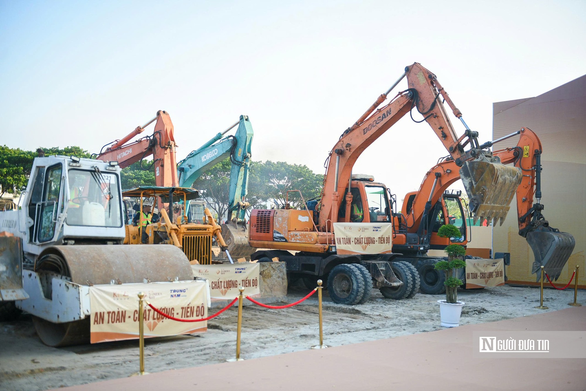 Phó Thủ tướng Phạm Gia Túc: Gỡ xong thủ tục, dự án phải thực sự chuyển động- Ảnh 5.