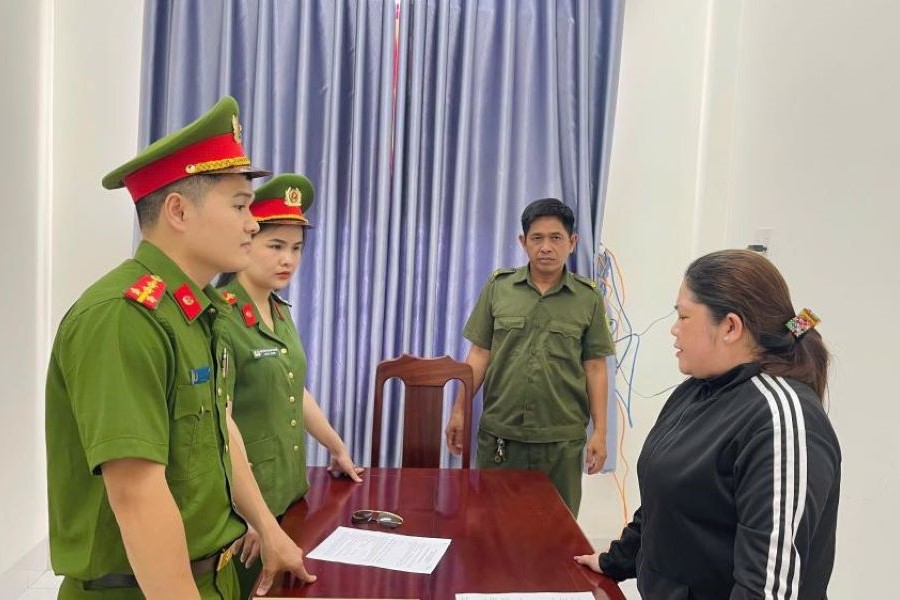 Hà Tĩnh: Lật tẩy thủ đoạn mua bán trái phép hóa đơn trong hoạt động kinh doanh dịch vụ- Ảnh 2.